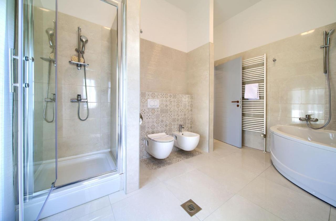 Pinezići Villa Piano מראה חיצוני תמונה