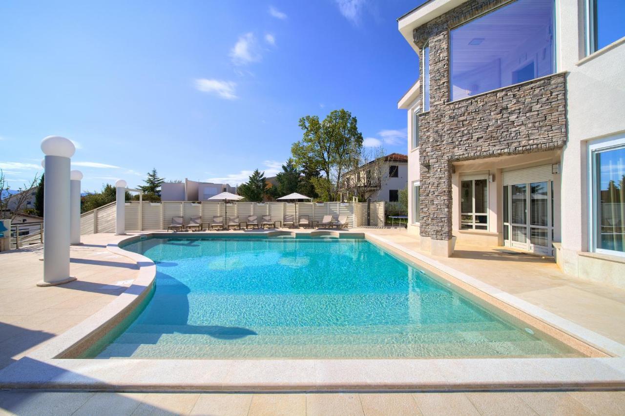 Pinezići Villa Piano מראה חיצוני תמונה